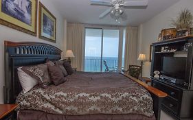 The Lighthouse By Young'S Suncoast